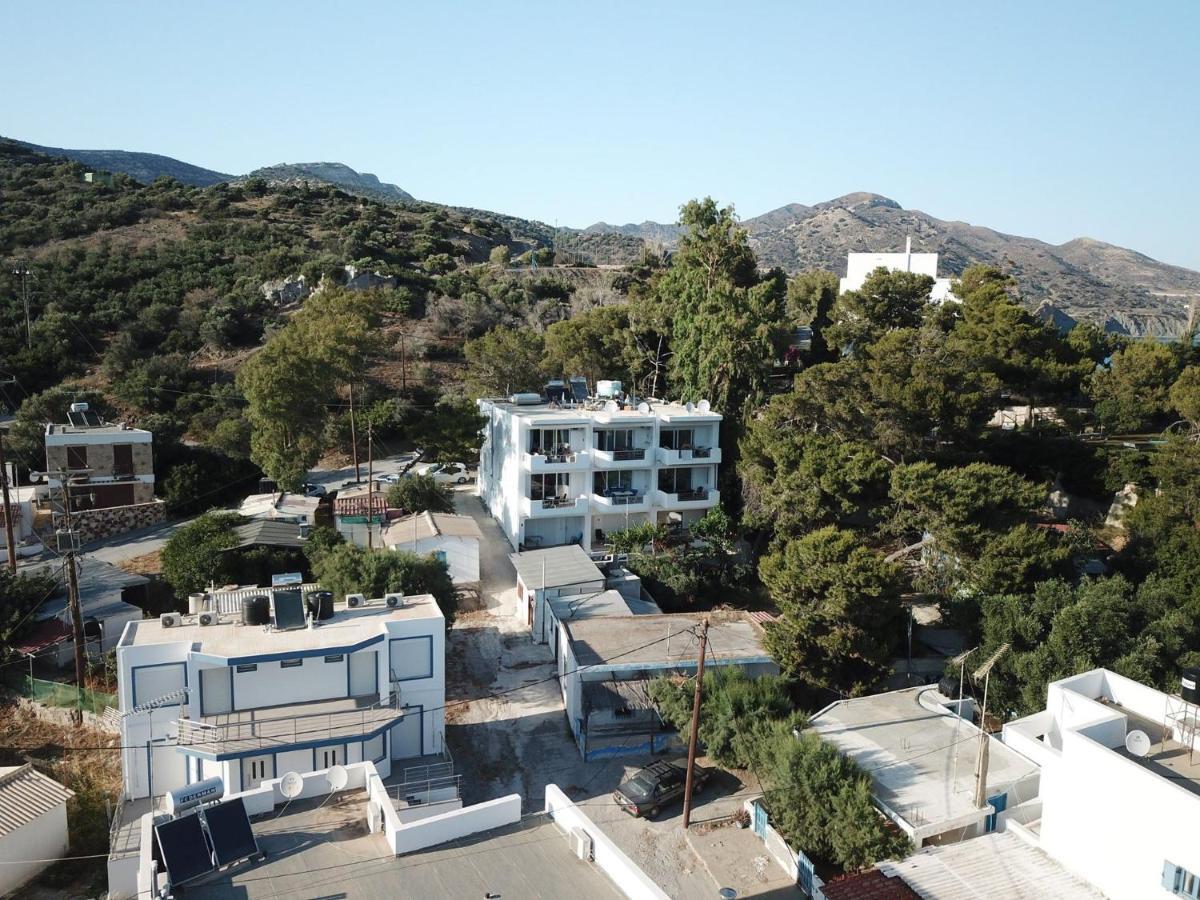 Seaside Apartments-Angela Кали-Лименес Экстерьер фото